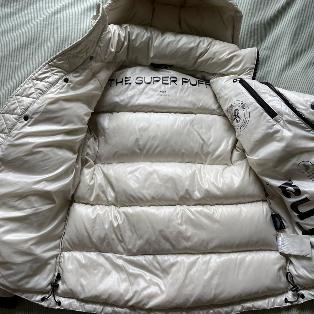 Aritzia SUPERPUFF - Picture 5 of 10